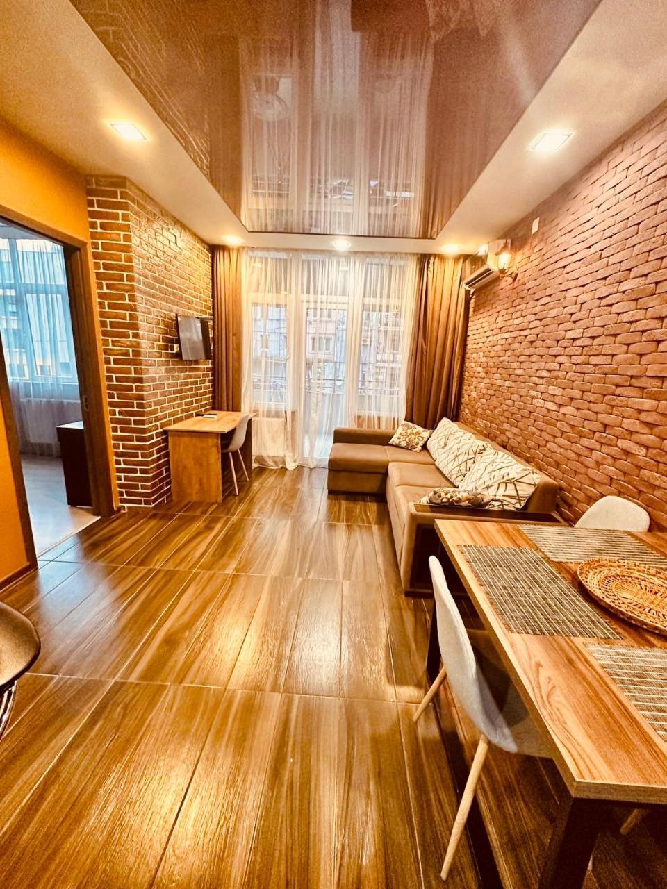 Marnika Apartment Batumi Exterior foto